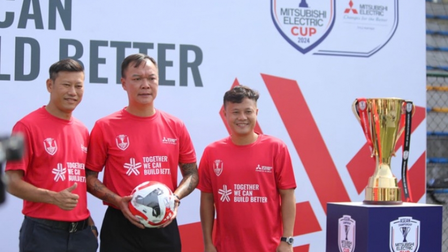 ASEAN Cup trophy tour arrives in Vietnam